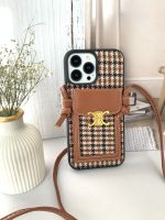 قاب موبایل آیفون پارچه ای و فلزی طرح باربری جاکارتی + بندست - Image 7