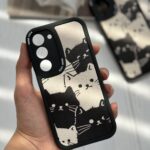 قاب موبایل آیفون گربه های کیوت سیاه و سفید محافظ لنزدار