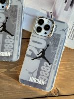 قاب موبایل آیفون نایک جردن لوگو نقره ای 9882 - Image 2