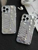 قاب موبایل آیفون نایک کرومی برجسته - Image 4