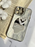 قاب موبایل آیفون قلب رمانتیک آیینه ای نگین دار + بندست - Image 16