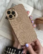 قاب موبایل آیفون چرمی گل شنل داغی - Image 2
