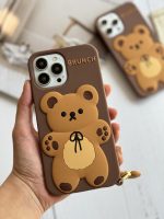 قاب موبایل آیفون خرس قهوه ای مینیمال سیلیکونی + آویز - Image 6