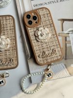 قاب موبایل آیفون شنل گل حصیری + بندست - Image 11