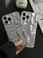 قاب موبایل آیفون نایک کرومی برجسته - Image 5