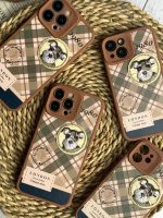 قاب موبایل آیفون باربری وینتیج استایل سگ قهوه ای محافظ لنزدار - Image 6