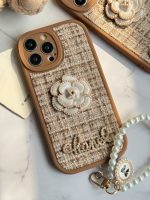 قاب موبایل آیفون شنل گل حصیری + بندست - Image 3