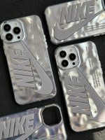 قاب موبایل آیفون نایک کرومی برجسته - Image 2