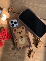قاب موبایل آیفون خرس قهوه ای مینیمال سیلیکونی + آویز - Image 7
