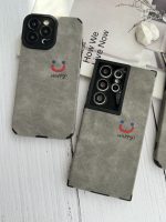 قاب موبایل آیفون چرم و جیر طوسی اسمایل محافظ لنزدار - Image 2