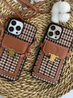 قاب موبایل آیفون پارچه ای و فلزی طرح باربری جاکارتی + بندست - Image 3