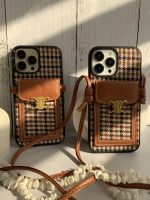 قاب موبایل آیفون پارچه ای و فلزی طرح باربری جاکارتی + بندست - Image 24