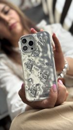 قاب موبایل آیفون قلب شاینی لاو + بندست - Image 3