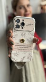 قاب موبایل آیفون گل طلایی انگلیسی الگانس محافظ لنزدار - Image 4