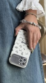 قاب موبایل آیفون بلک رز پاپیون ریز مشکی ( بدون بند ) - Image 5