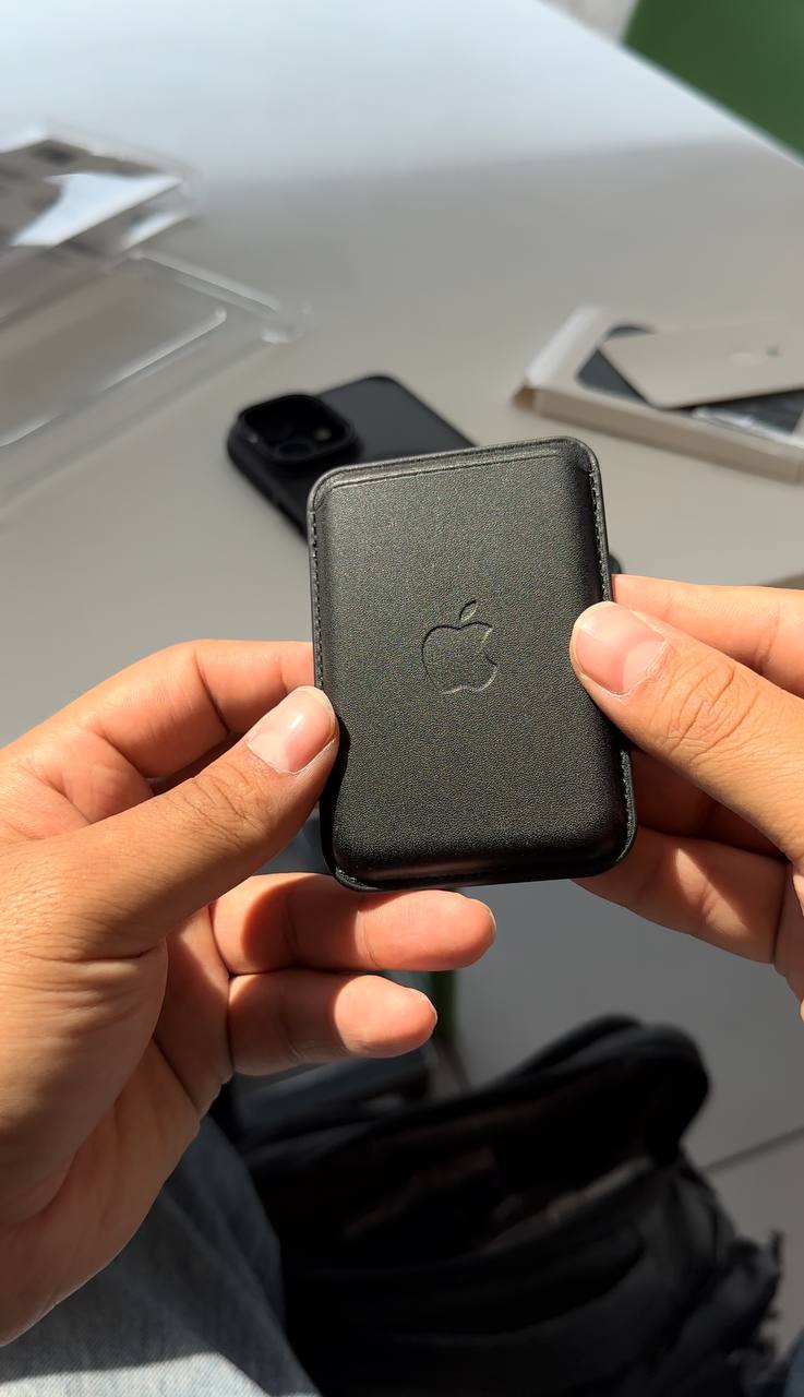 IMG_8255 ولت مگسیف چرمی دوردوخت - Image 1