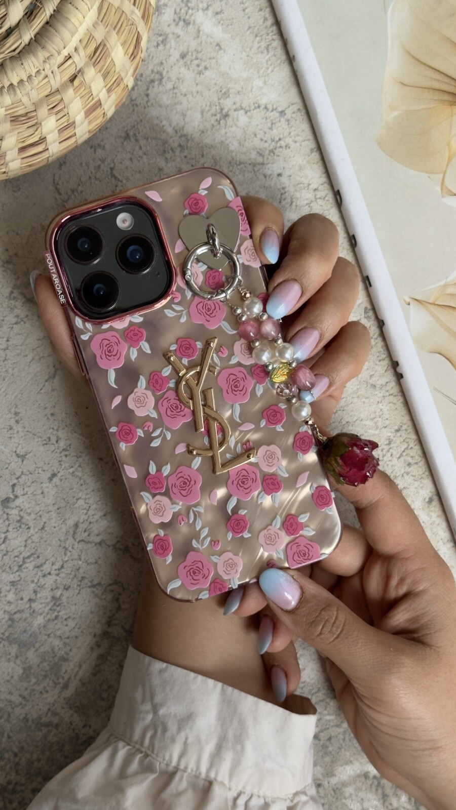 قاب موبایل ( آیفون - سامسونگ ) سن لورن شکوفه گل رز + آویز گل رز قاب موبایل ( آیفون - سامسونگ ) سن لورن شکوفه گل رز + آویز گل رز - Image 1