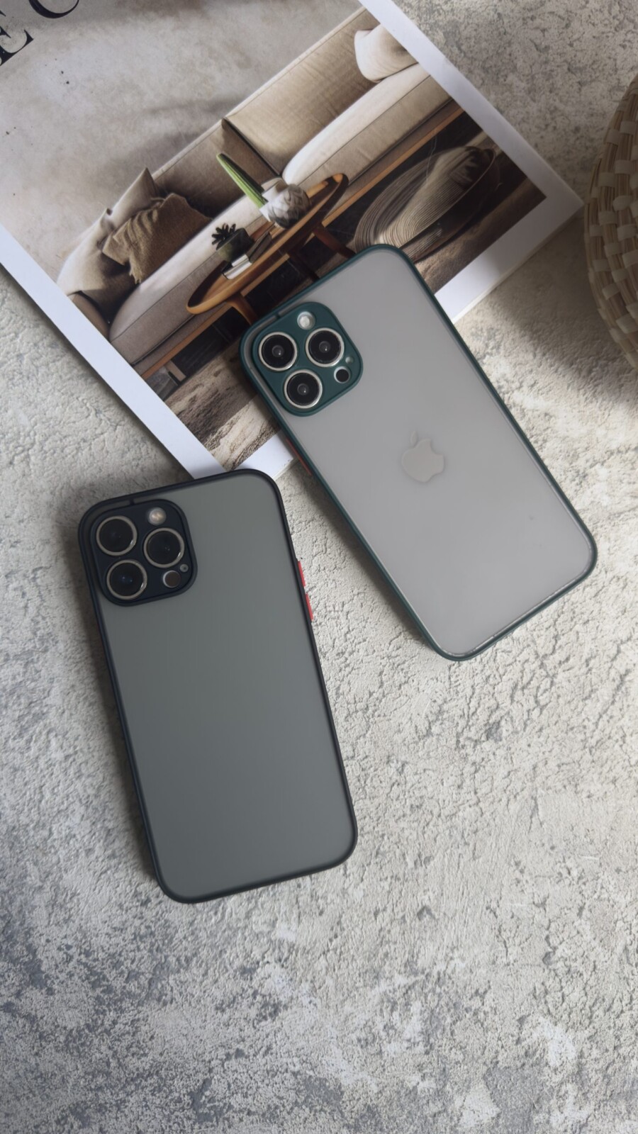 قاب موبایل آیفون پشت مات دور رنگی قاب موبایل آیفون پشت مات دور رنگی ( 2002 ) - Image 1