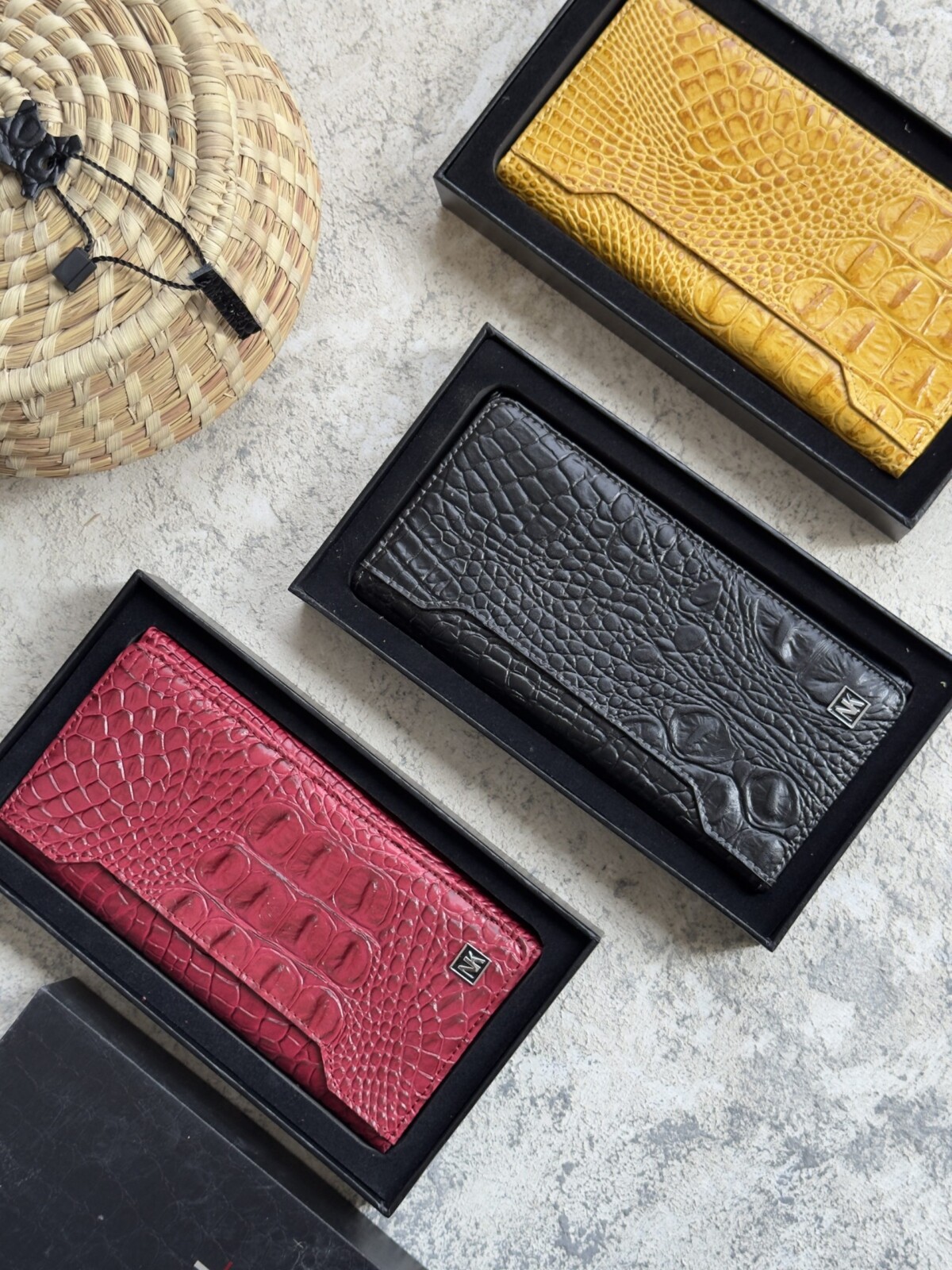 قاب موبایل نوکو چرمی طبیعی قاب موبایل نوکو چرمی طبیعی - Image 1