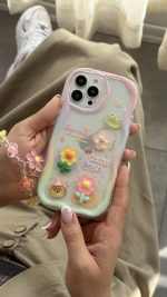 قاب موبایل ( آیفون ) قورباغه و نیلوفرآبی + بندست بابونه - Image 3