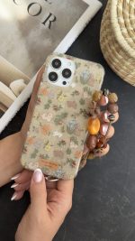 قاب موبایل آیفون خرگوش باغ جادویی + بندست مخملی