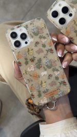 قاب موبایل آیفون خرگوش باغ جادویی + بندست مخملی - Image 3