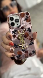 قاب موبایل آیفون سن لورن دم روباهی پروانه گل سرخ + بندست پشمی - Image 4