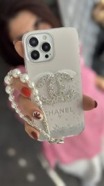 قاب موبایل آیفون کوکوشنل ایتالیانو + بندست مروارید - Image 5