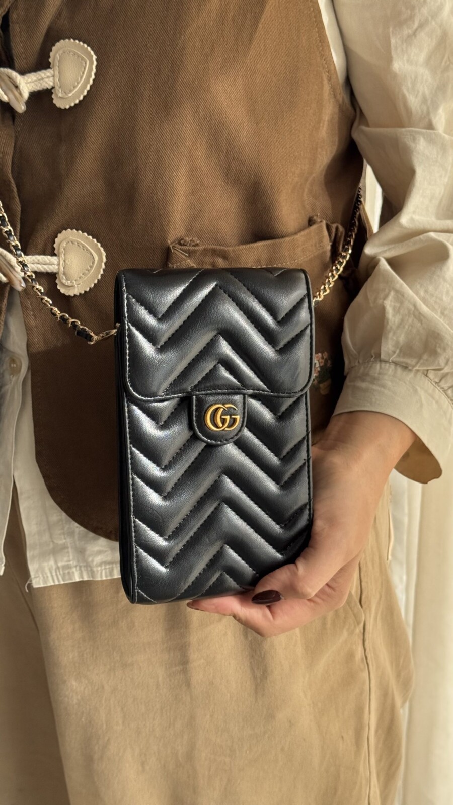 کیف فری سایز یک طرفه گوچی بالشتی + بندزنجیری کیف فری سایز یک طرفه گوچی بالشتی + بندزنجیری - Image 1