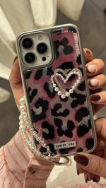 قاب موبایل آیفون سینیور تایم قلب صورتی + بندست - Image 5