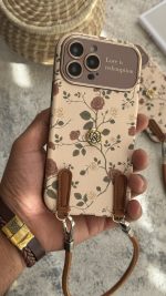 قاب موبایل ( آیفون ) گل رز فلورا قهوه ای + بندست چرمی