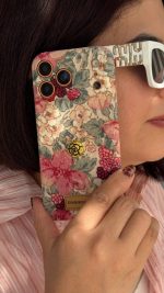 قاب موبایل آیفون گوچی فلاور کبریتی پارچه ای - Image 3