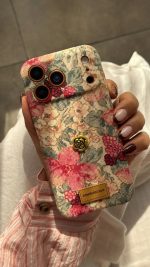 قاب موبایل آیفون گوچی فلاور کبریتی پارچه ای - Image 4