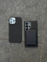 قاب موبایل کربن مگسیف دار