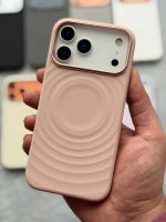 قاب موبایل آیفون سیلیکونی مگسیف از برند واوی - Image 5