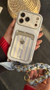 قاب موبایل آیفون اسکارف گل آبی مه آلود + بندست - Image 2