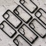 قاب موبایل پشت شفاف دور مشکی لنزبرجسته اسپیگن - Image 6