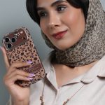 قاب موبایل آیفون گل و برگ پاییزی