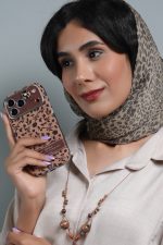 قاب موبایل آیفون گل و برگ پاییزی