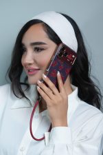 قاب موبایل آیفون گل رز سلطنتی + بندست چرمی - Image 6