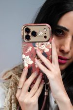 قاب موبایل آیفون فلورنس رز + بندست چرمی - Image 3